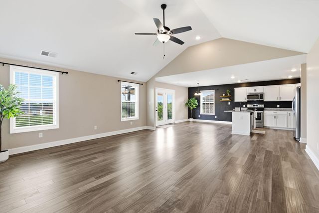267 Windward Way, Richmond, KY 40475