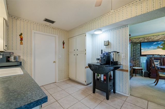 199 CARLISLE AVENUE NW, Port Charlotte, FL 33952