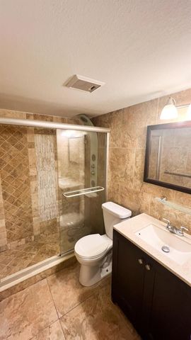 6061 N 10th Avenue 144, Greenacres, FL 33463