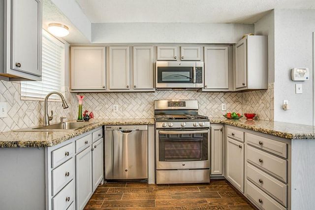 10061 Timberwood Drive, Houston, TX 77080