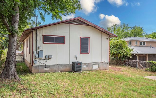 2104 New York Ave, Austin, TX 78702