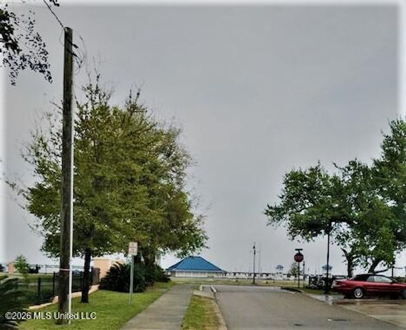 105 Demontluzin Avenue, 2, Bay Saint Louis, MS 39520