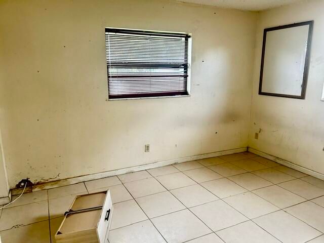 2951 NW 8th Street, Pompano Beach, FL 33069