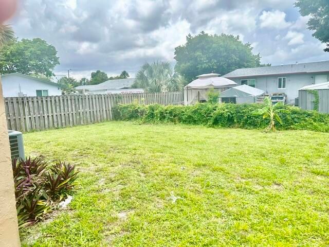 2951 NW 8th Street, Pompano Beach, FL 33069