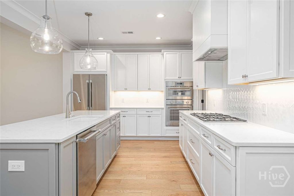 Image 5 of property listing at 120 Grand Harbor Circle, Savannah, GA 31411
