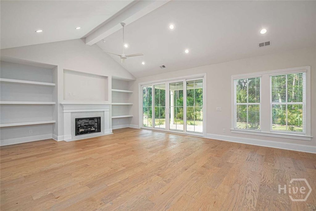 Image 7 of property listing at 120 Grand Harbor Circle, Savannah, GA 31411