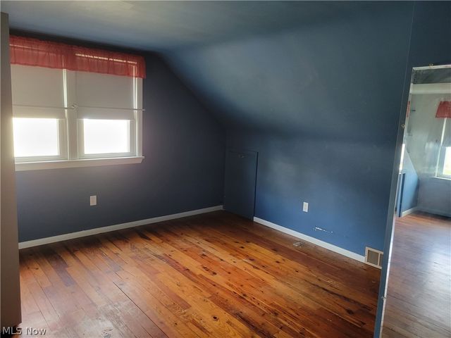 4127 Lowden Road, South Euclid, OH 44121