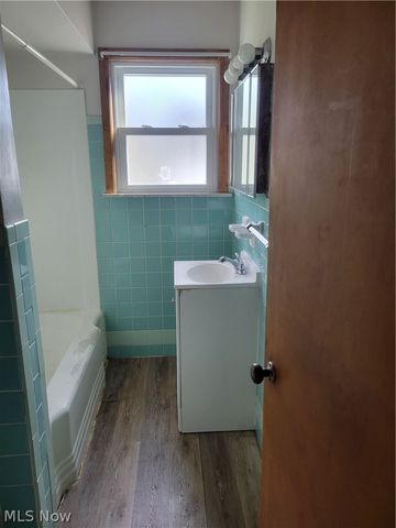 4127 Lowden Road, South Euclid, OH 44121
