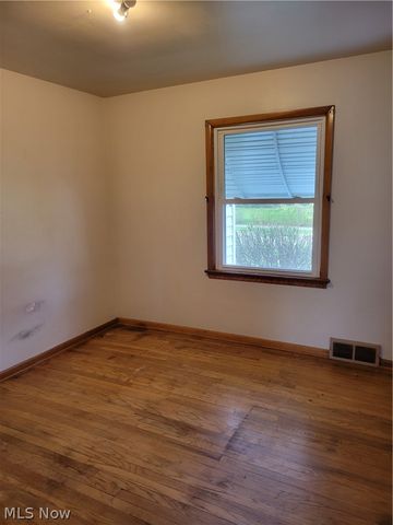 4127 Lowden Road, South Euclid, OH 44121