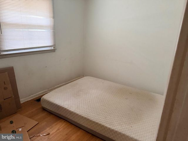 426 S WILLOW AVE, Absecon, NJ 08205
