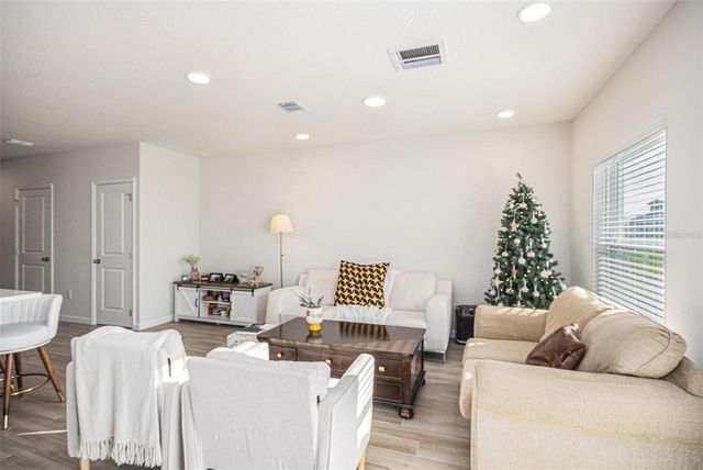 4986 PRAIRIE PRESERVE RUN, St Cloud, FL 34772