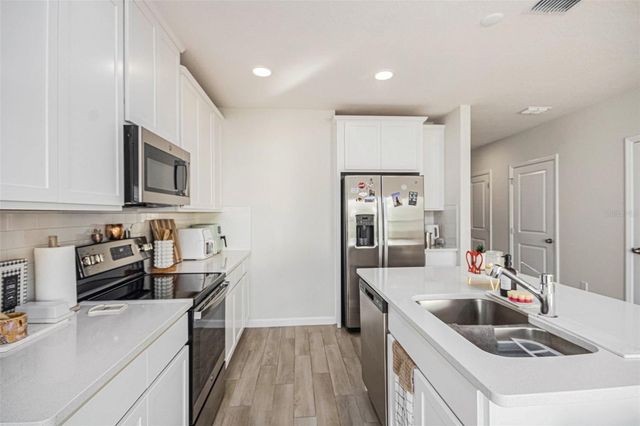 4986 PRAIRIE PRESERVE RUN, St Cloud, FL 34772