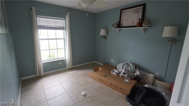 900 NW Embers TER, Cape Coral, FL 33993