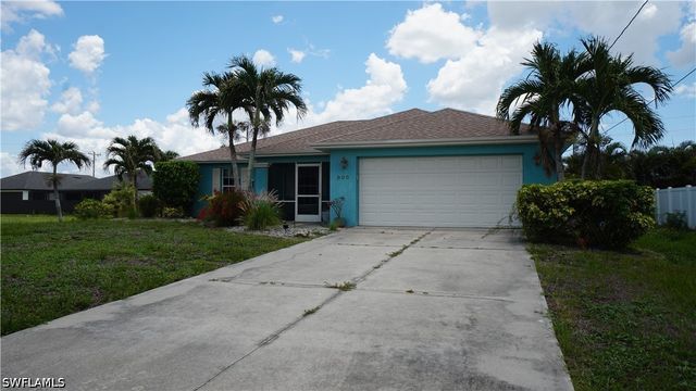 900 NW Embers TER, Cape Coral, FL 33993
