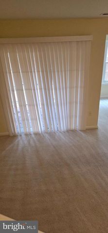 3083 ANTRIM CIR, Dumfries, VA 22026