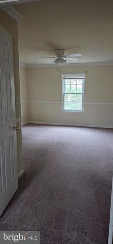 3083 ANTRIM CIR, Dumfries, VA 22026