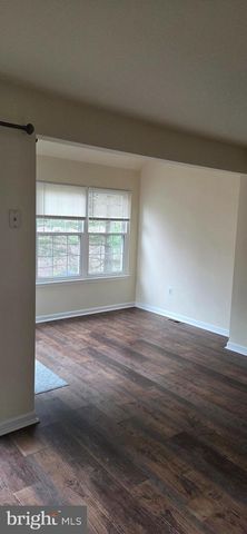 3083 ANTRIM CIR, Dumfries, VA 22026