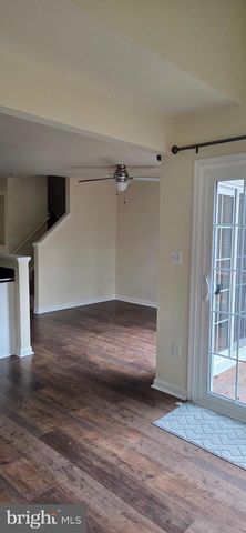 3083 ANTRIM CIR, Dumfries, VA 22026