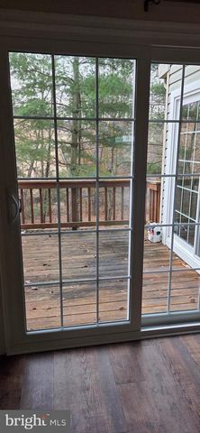 3083 ANTRIM CIR, Dumfries, VA 22026