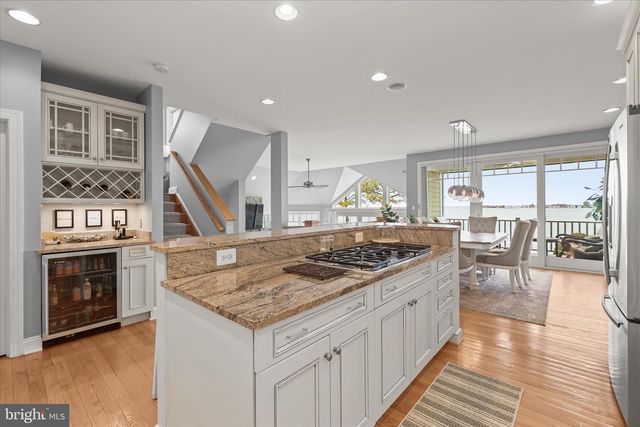 350 NARROWS POINTE DR, Grasonville, MD 21638