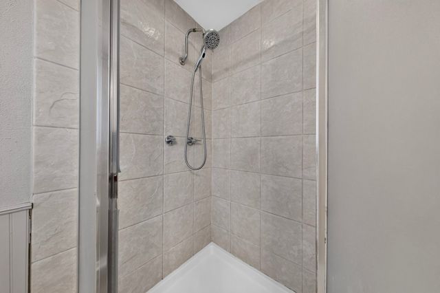 6608 Gary Lane, Fort Worth, TX 76112