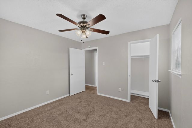 6608 Gary Lane, Fort Worth, TX 76112