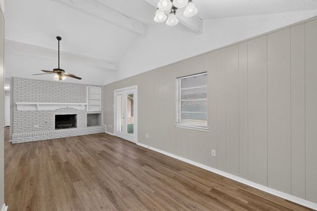 6608 Gary Lane, Fort Worth, TX 76112