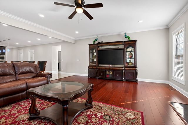 1312 Bridle Path, Cookeville, TN 38501