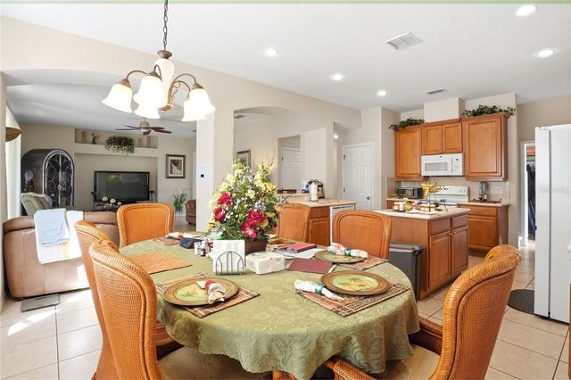 2714 PLUMBERRY AVENUE, Ocoee, FL 34761