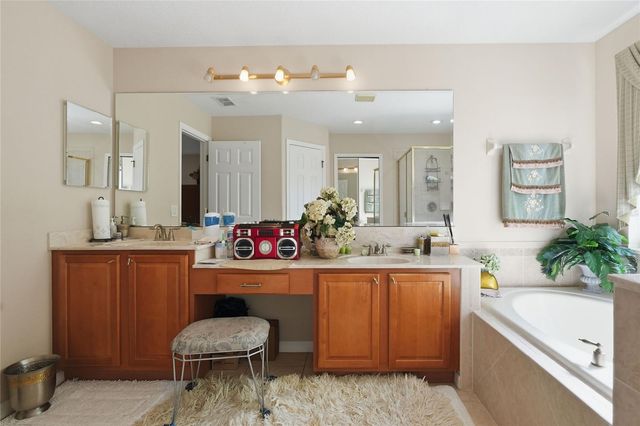 2714 PLUMBERRY AVENUE, Ocoee, FL 34761