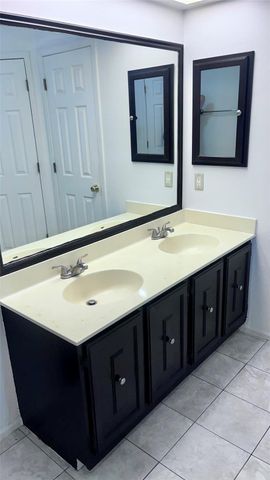 3130 Beaver Glen Drive, Kingwood, TX 77339