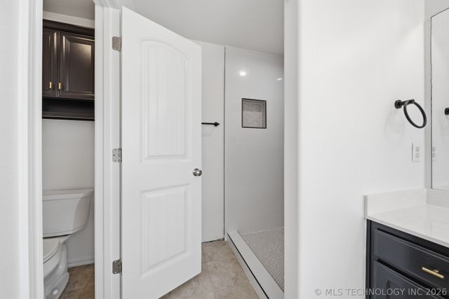 4018 W 105th Street S, Jenks, OK 74037