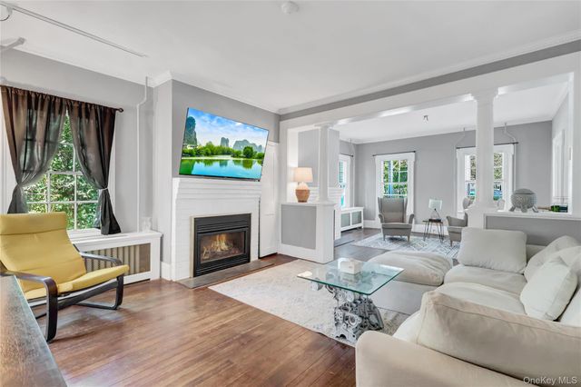 108 High Street, Port Jefferson, NY 11777