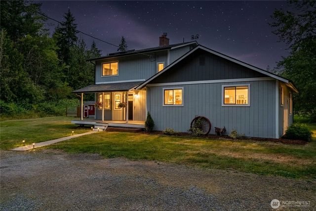 5917 306th Street NW, Stanwood, WA 98292
