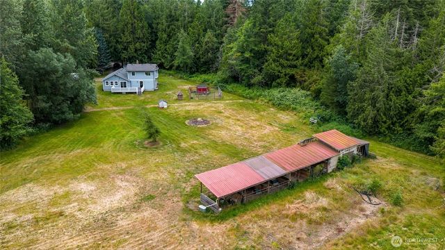5917 306th Street NW, Stanwood, WA 98292