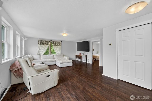 5917 306th Street NW, Stanwood, WA 98292