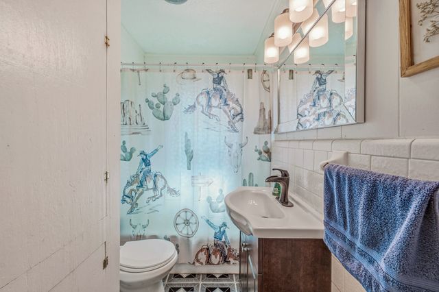 3704 County Road 801, Cleburne, TX 76031