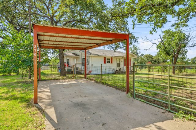3704 County Road 801, Cleburne, TX 76031