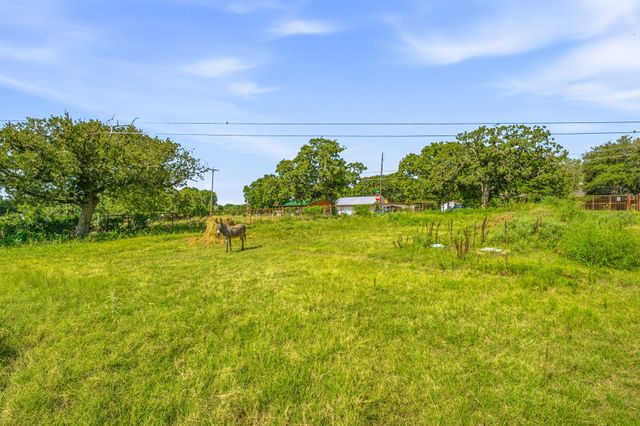 3704 County Road 801, Cleburne, TX 76031