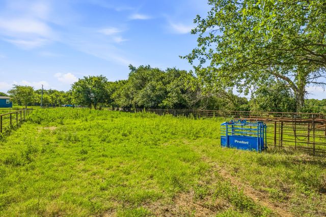 3704 County Road 801, Cleburne, TX 76031