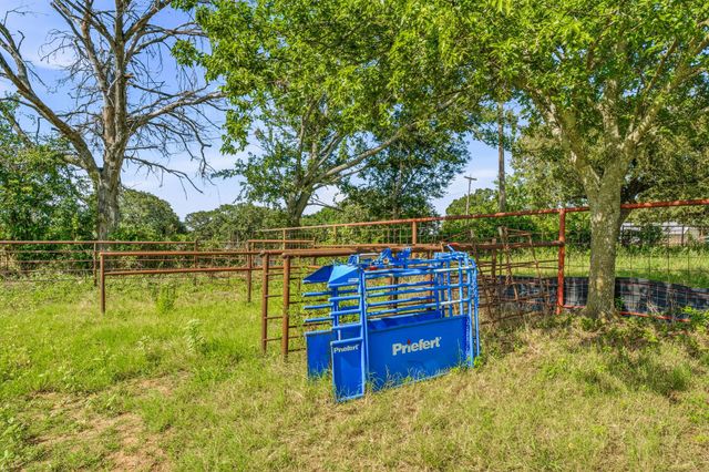 3704 County Road 801, Cleburne, TX 76031