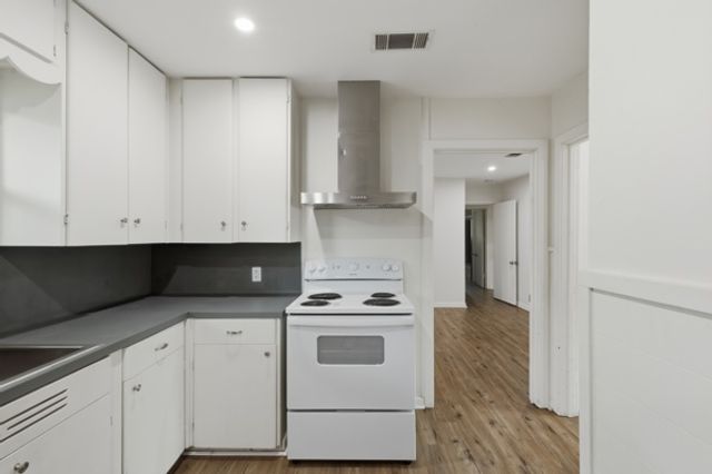 1608 Burt Street, Bryan, TX 77802