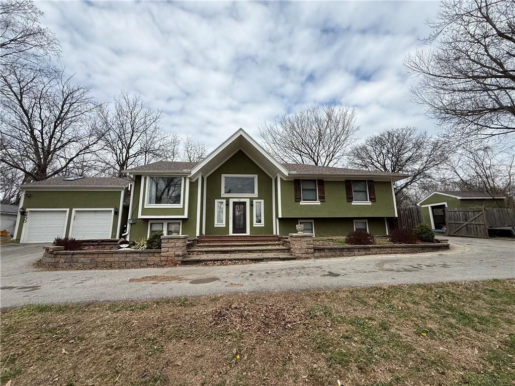 6600 Speaker Road, Kansas City, KS 66111