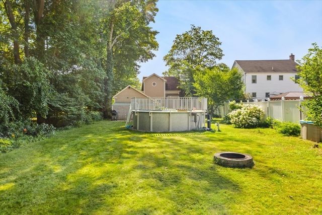 446 Plymouth St, Abington, MA 02351