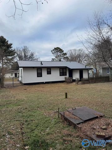 4125 Arlington Road, Huntsville, AL 35805