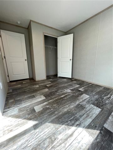 90 Laurie Lane, Amwell, PA 15301