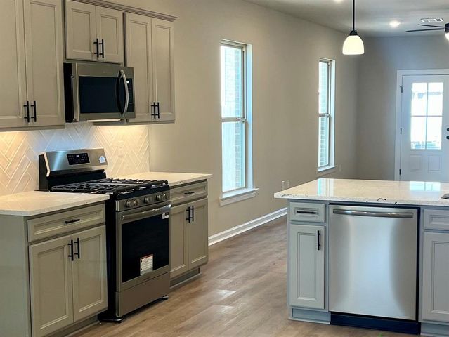 10950 Tawny Ridge Drive, Beasley, TX 77417
