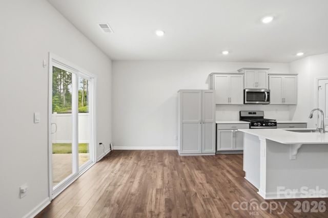 3652 Azalea Ridge Drive, Mount Holly, NC 28120