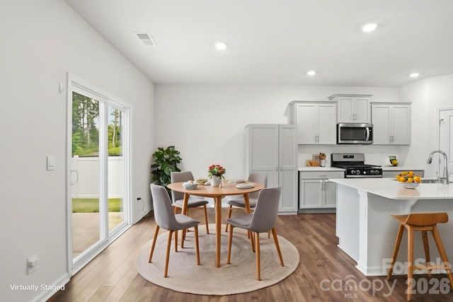 3652 Azalea Ridge Drive, Mount Holly, NC 28120