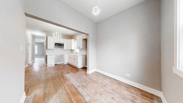 5915 S Sangamon Street, Chicago, IL 60621